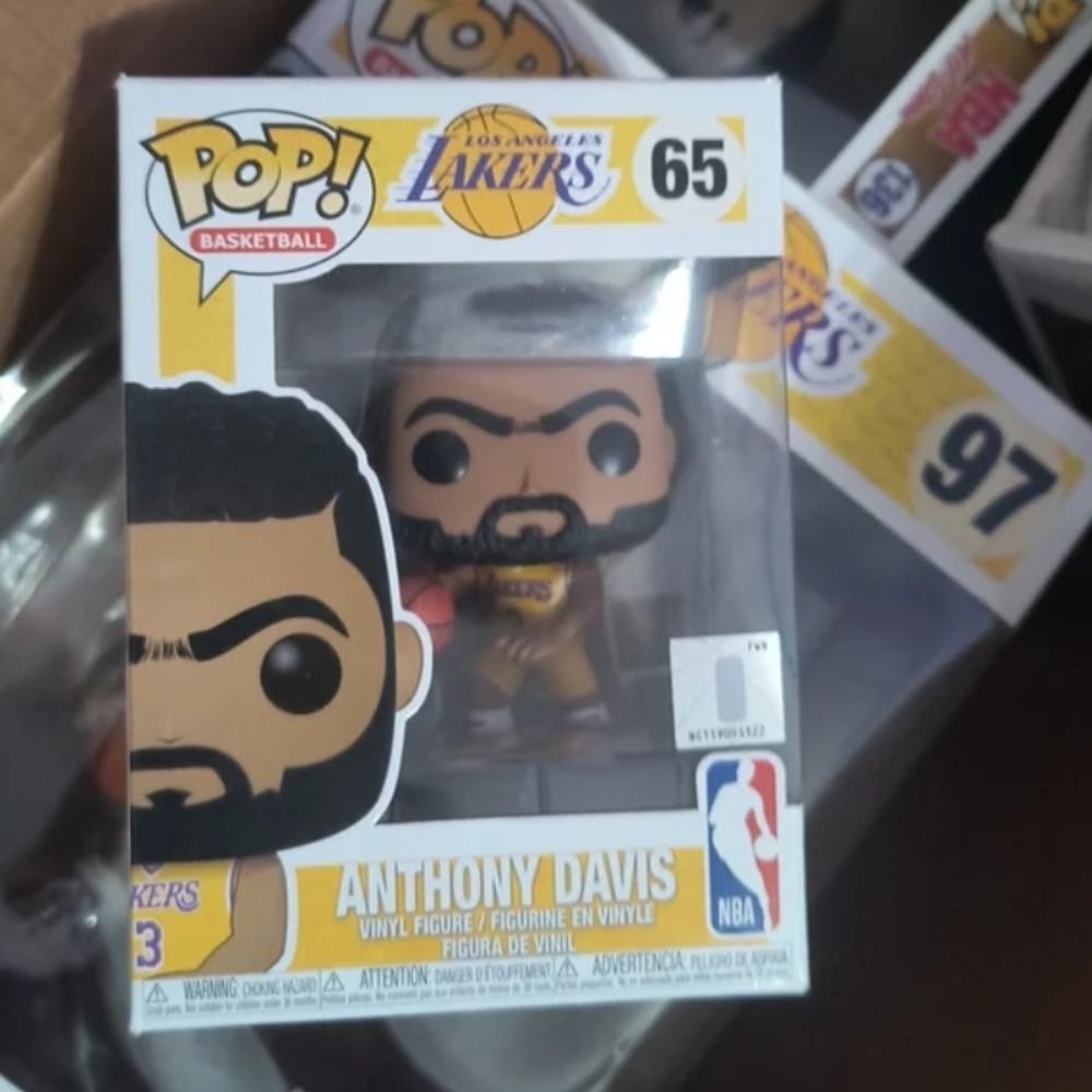 Funko Pop! Lakers Anthony Davis Figure - Yellow and Purple
